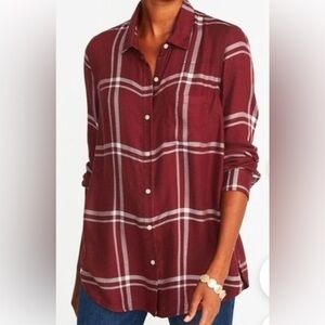 Old Navy “The Classic Shirt” - Button Up